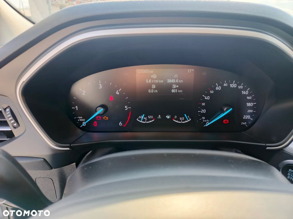 Ford Focus 1.5 EcoBlue Start-Stopp-System COOL&CONNECT DESIGN - 21