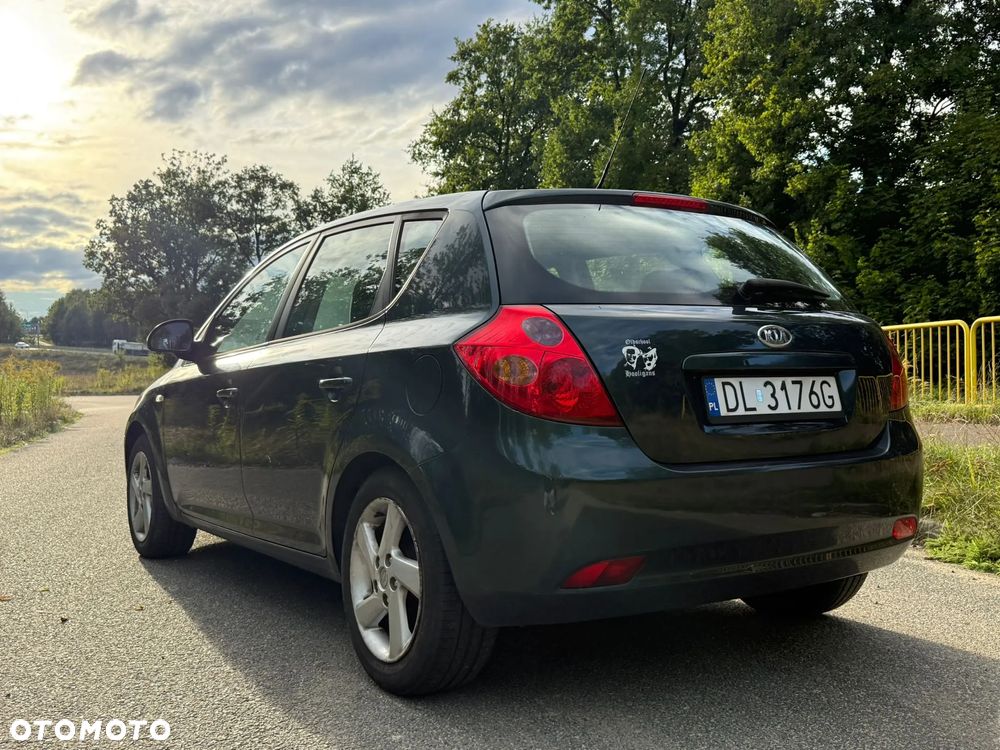 Kia Ceed Cee'd 1.6 Comfort - 7