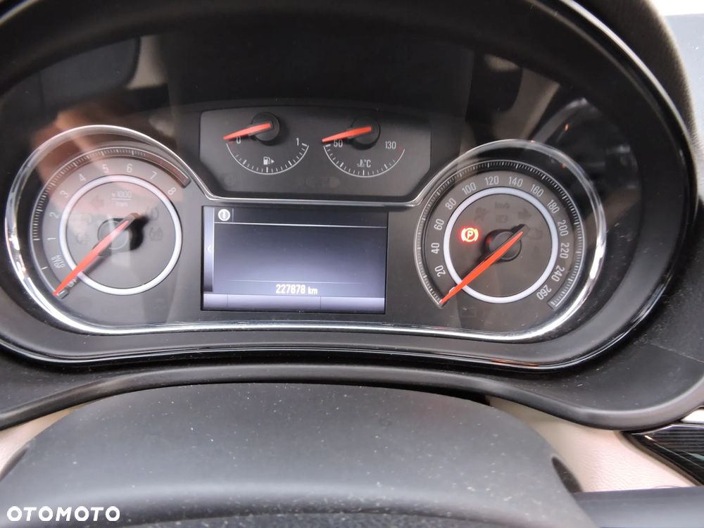 Opel Insignia 2.0 SIDI Turbo 4x4 ecoFLEX Start/Stop Business Edition - 25