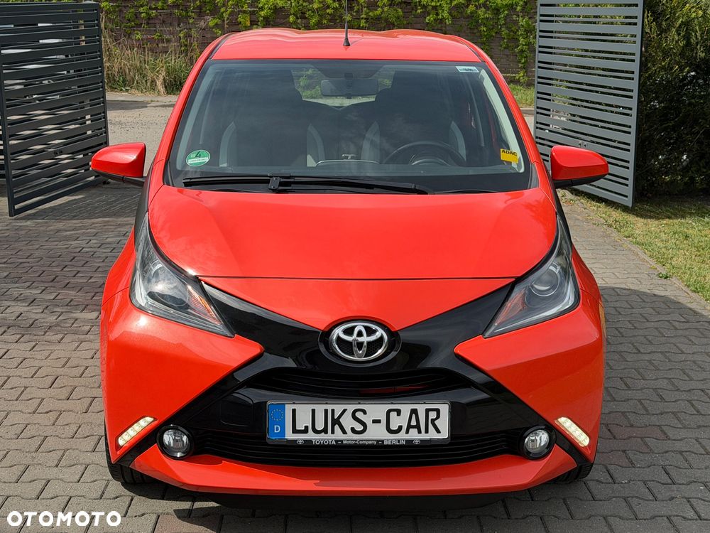 Toyota Aygo x-clusiv - 3