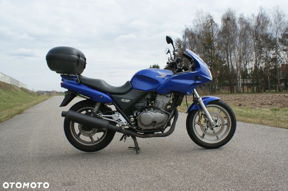 Honda CB - 11