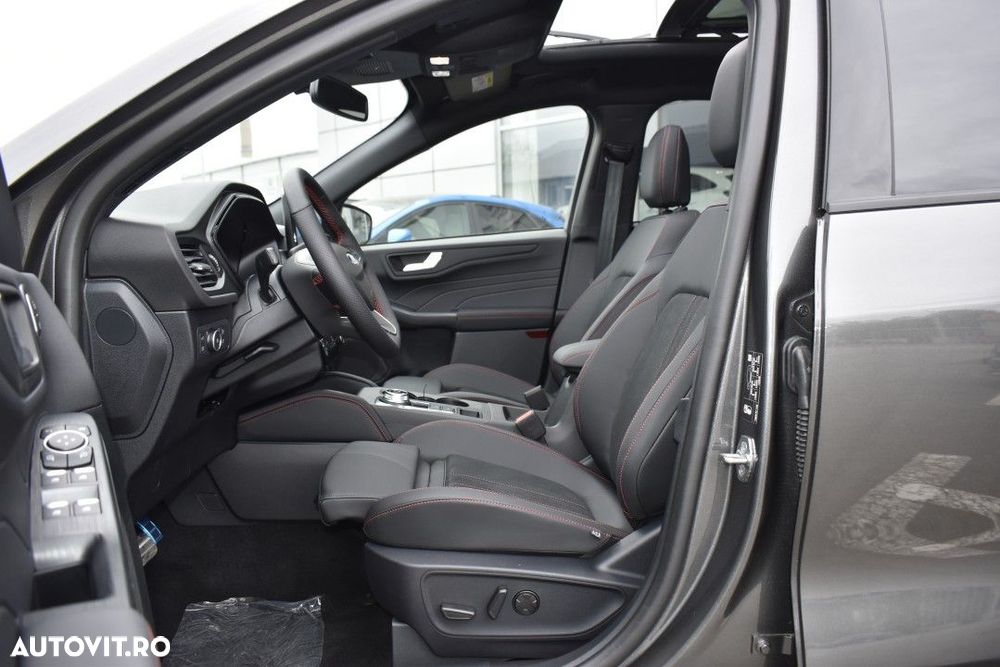 Ford Kuga - 23