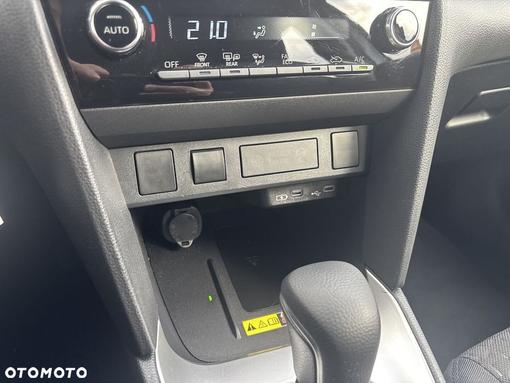 Toyota Yaris Cross Hybrid 1.5 Comfort - 13
