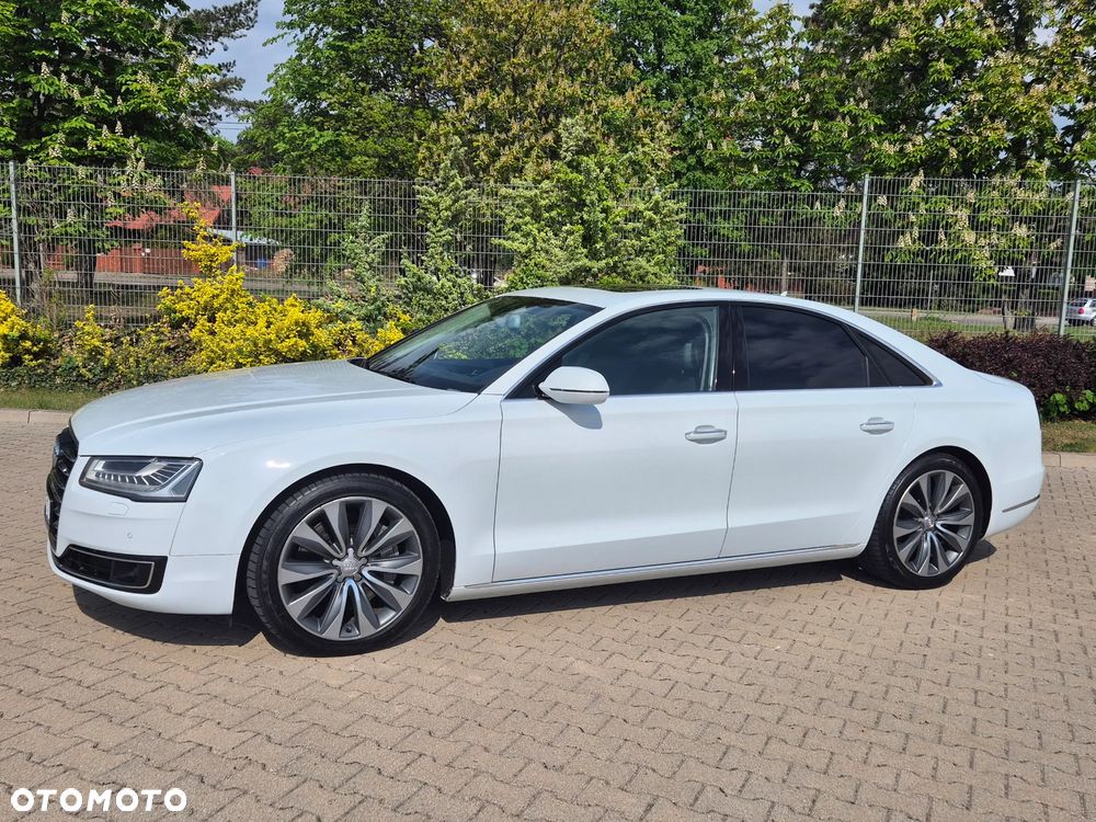 Audi A8 4.0 TFSI cylinder on demand quattro tiptronic - 2