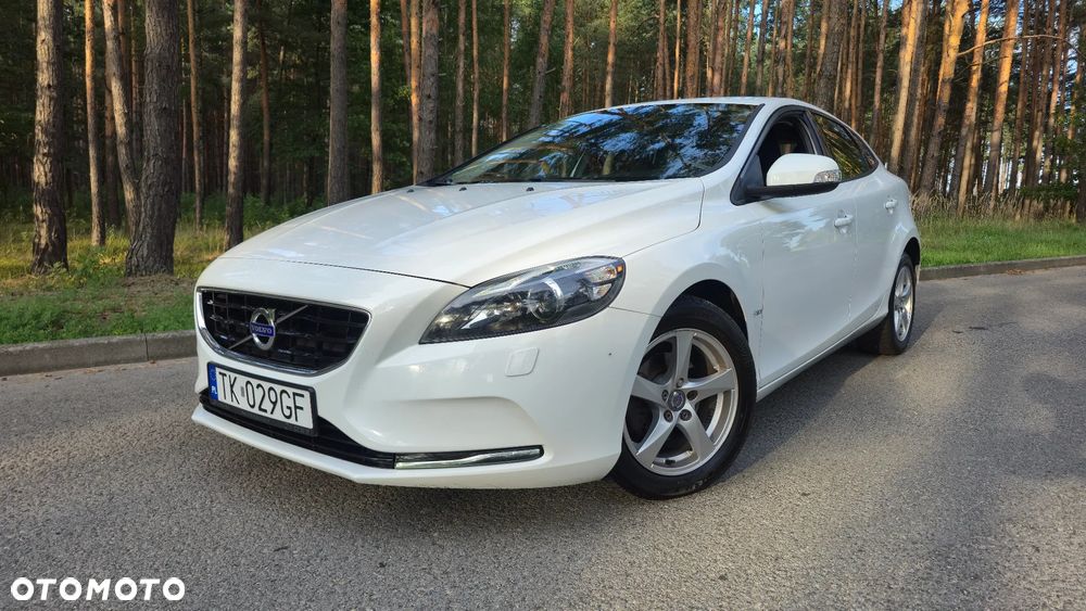 Volvo V40 D2 Kinetic - 1