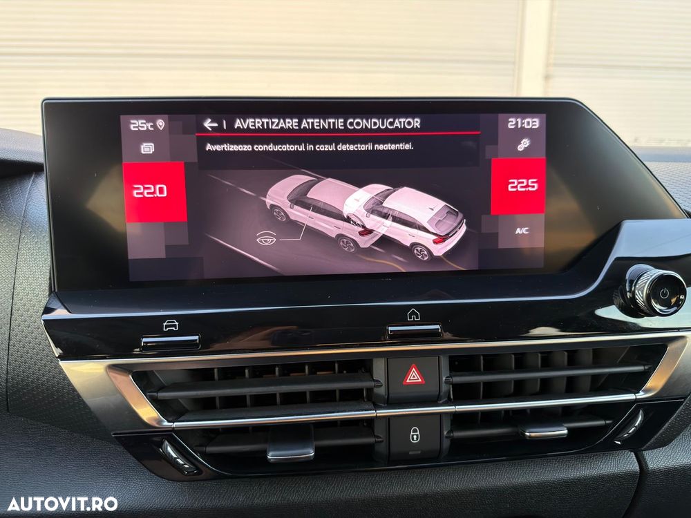 Citroën C4 PureTech 155 Stop&Start EAT8 SHINE - 29