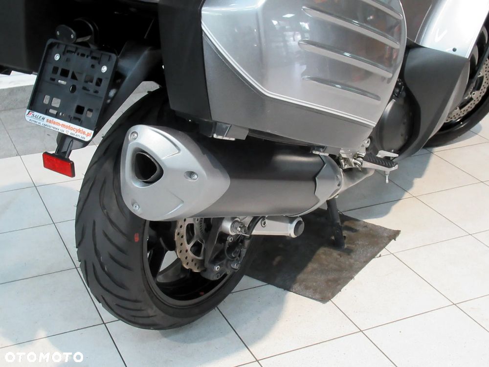 Kawasaki GTR - 27