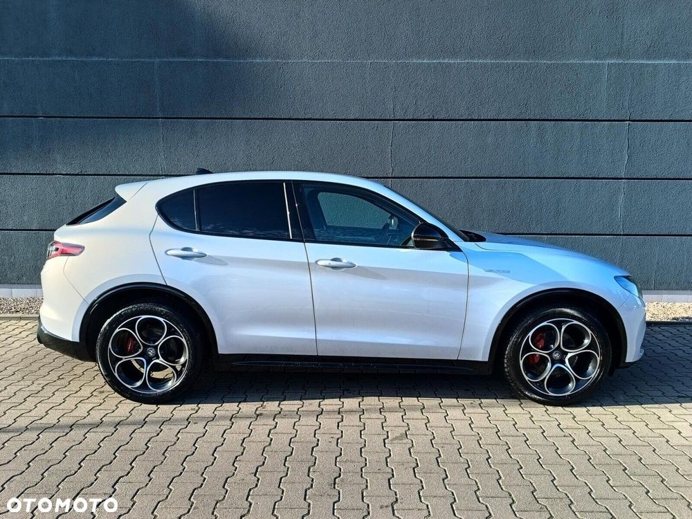 Alfa Romeo Stelvio 2.0 Turbo Veloce Q4 - 7