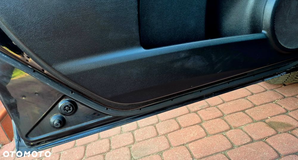 Mazda 3 1.6 MZR Active Plus - 24