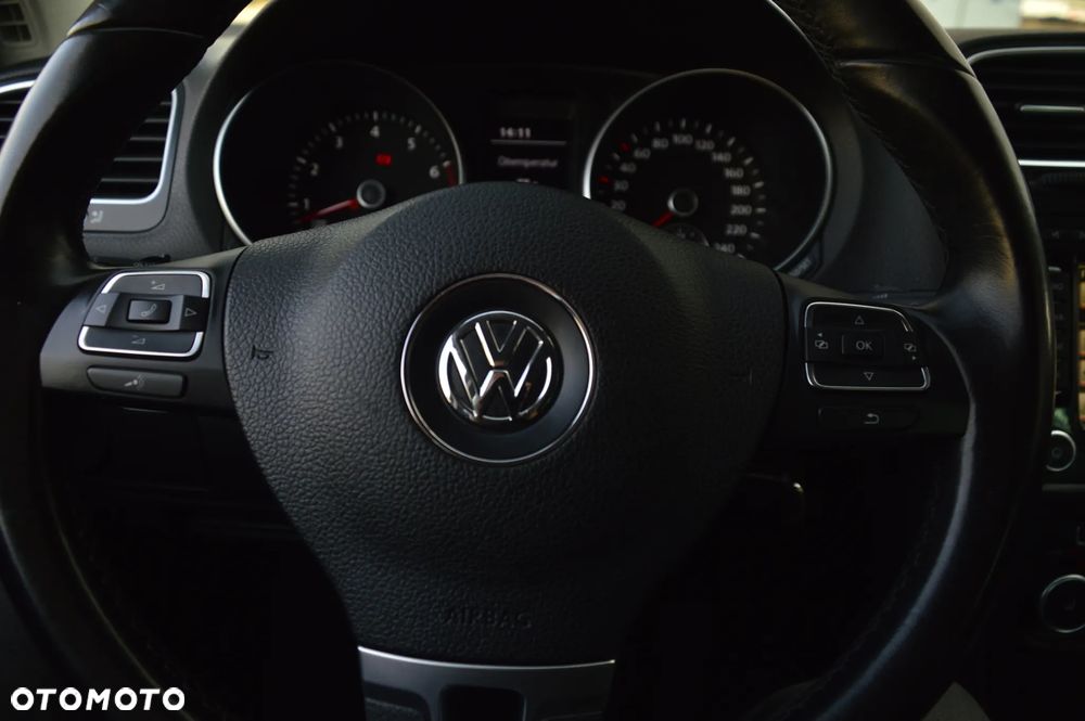 Volkswagen Golf 1.4 TSI BlueMotion Technology Cup - 31