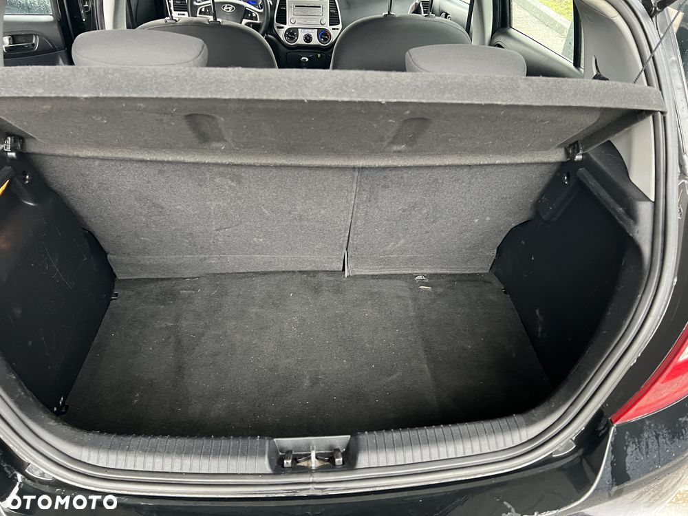 Hyundai i20 1.2 Edition 20 - 21