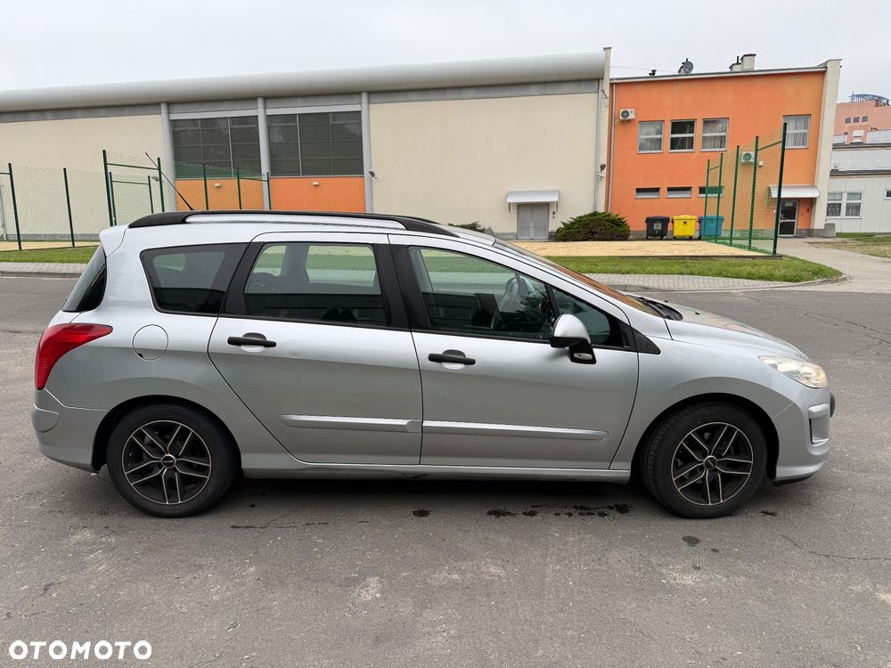 Peugeot 308 - 4