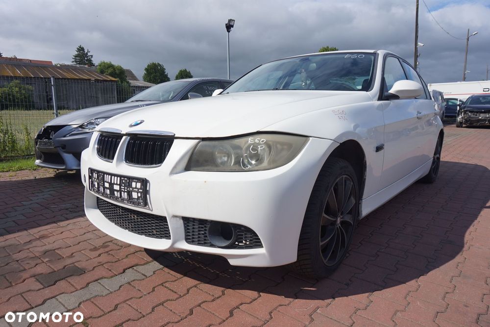 MASKA ZDERZAK BŁOTNIKI LAMPY 3 E90 A34 M-PAKIET BMW 2004-2008 BIAŁY PRZÓD KOMPLETNY - 21