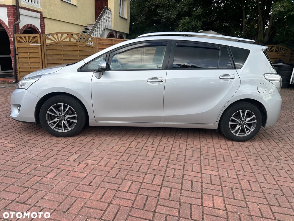 Toyota Verso 1.8 Sol plus NAVI - 14