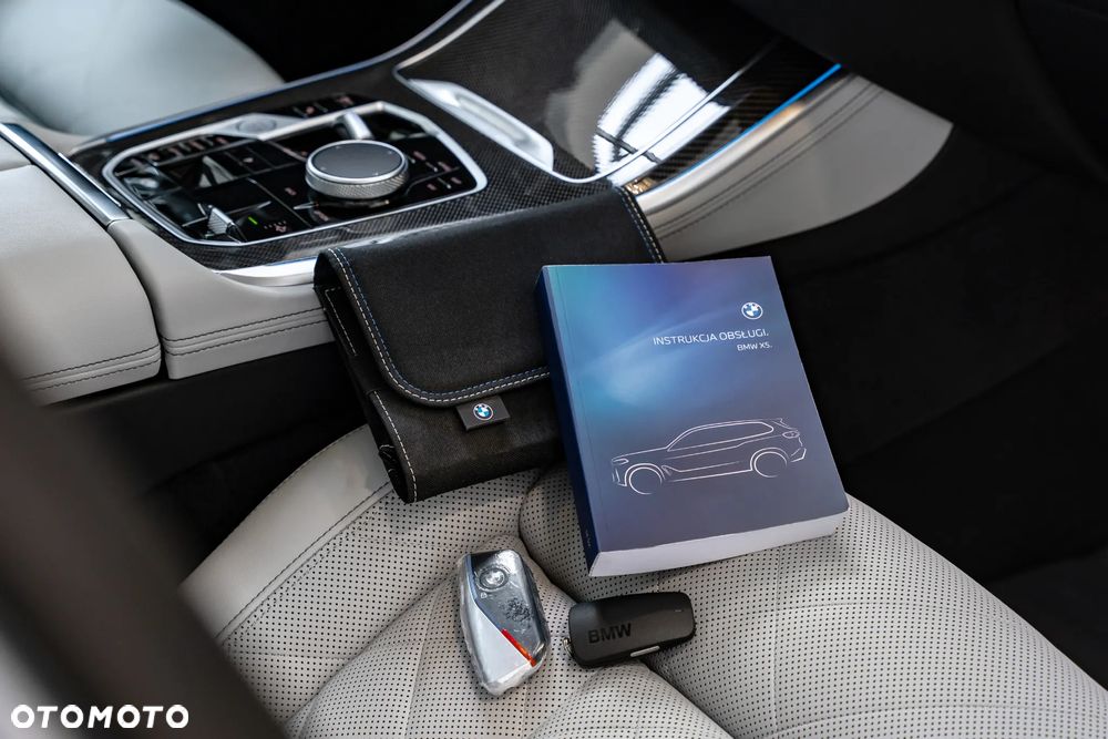 BMW X5 xDrive40d - 41