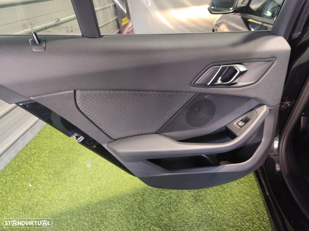 BMW 116 d Corporate Edition Auto - 33