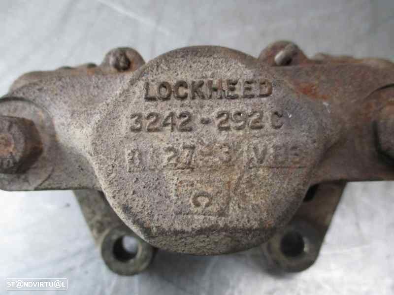 PINÇA TRAVÃO TRASEIRA ESQUERDA LAND ROVER DISCOVERY I 1998 -3242292C - 3