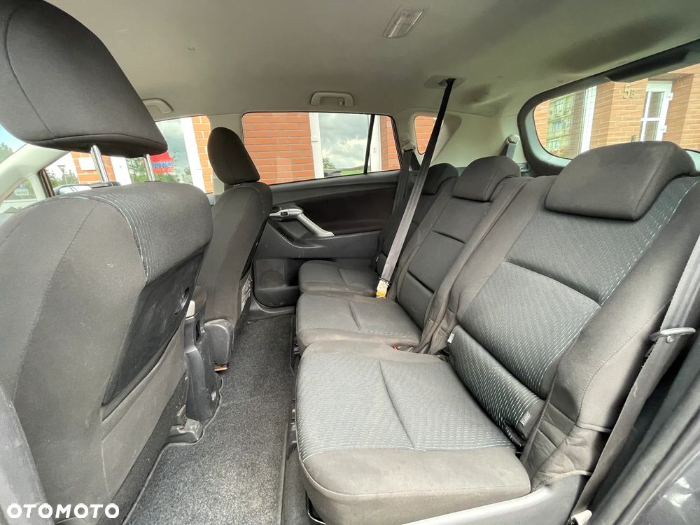 Toyota Corolla Verso 2.0 D-4D Sol - 10