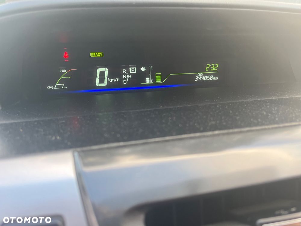 Toyota Prius+ 1.8 HSD Active - 13