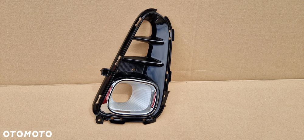 KIA PICANTO 2017 PRZED LIFT KRATKA ZDERZAKA KRATKA NA HALOGEN LEWA - 1