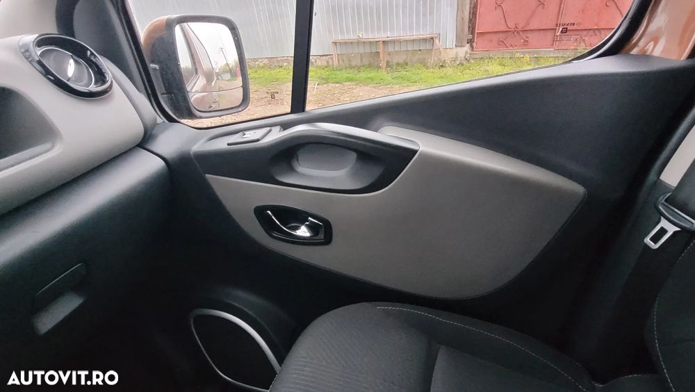 Renault Trafic ENERGY Start & Stop Combi L1H1 Expression - 27