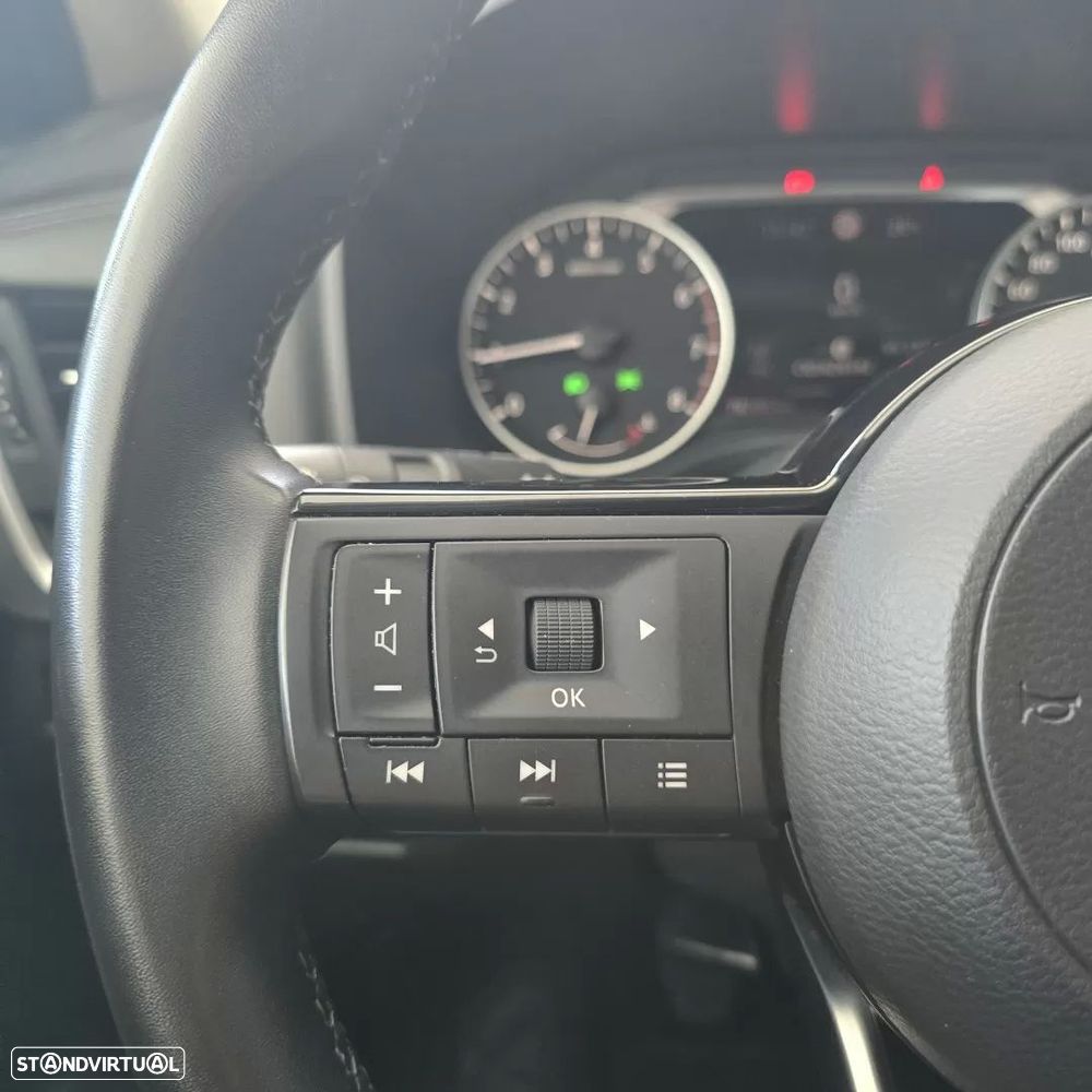 Nissan Qashqai 1.3 DIG-T Acenta - 17