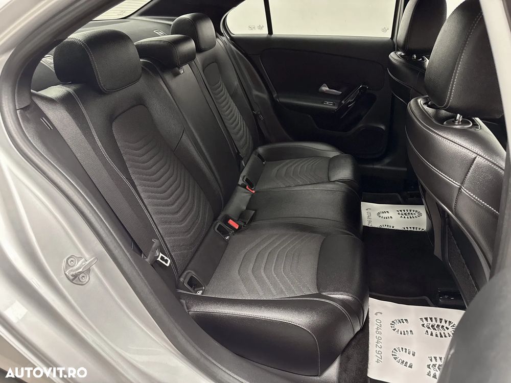 Mercedes-Benz A 180 d Sedan 7G-DCT Style - 8