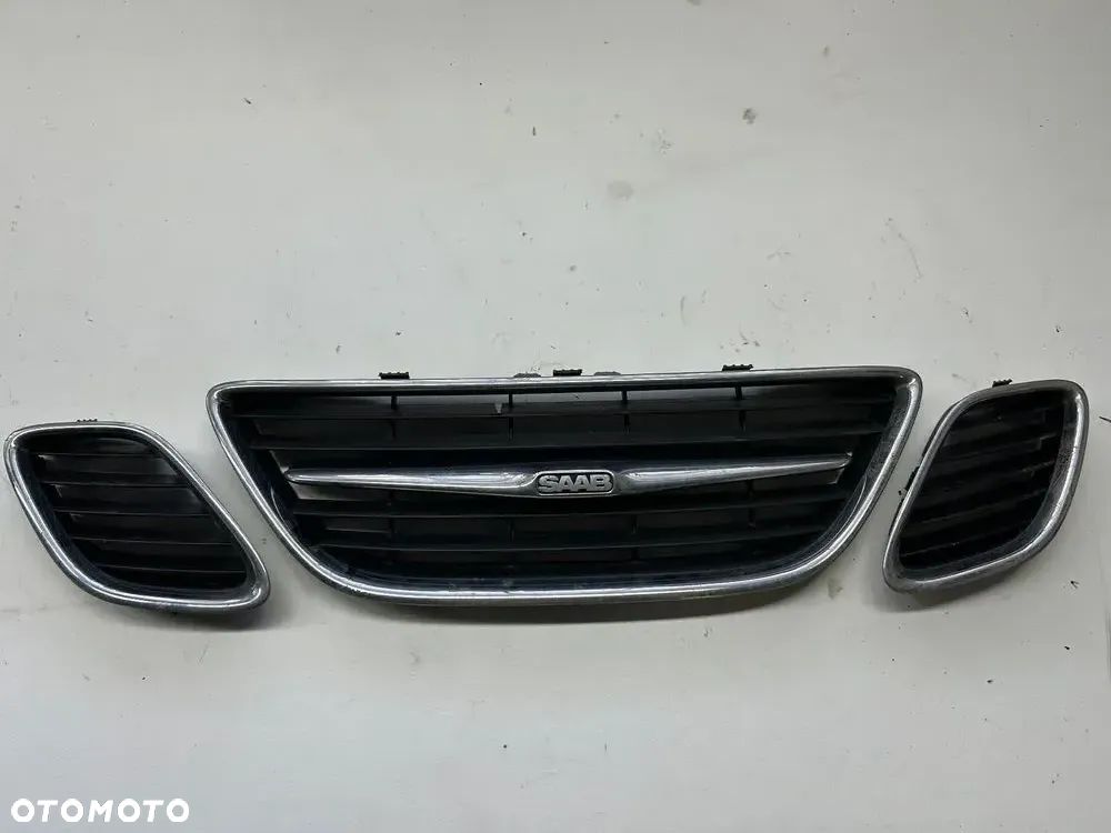 Saab 93 03-07 atrapa grill nerka zderzaka komplet - 1