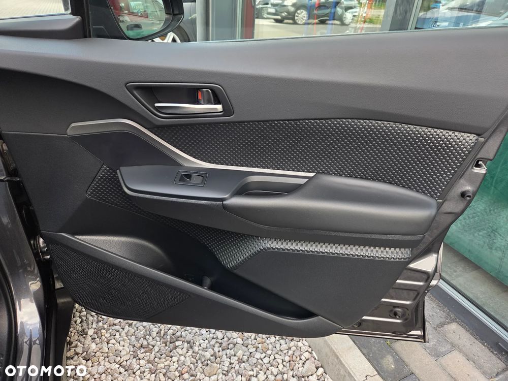 Toyota C-HR Flow - 18