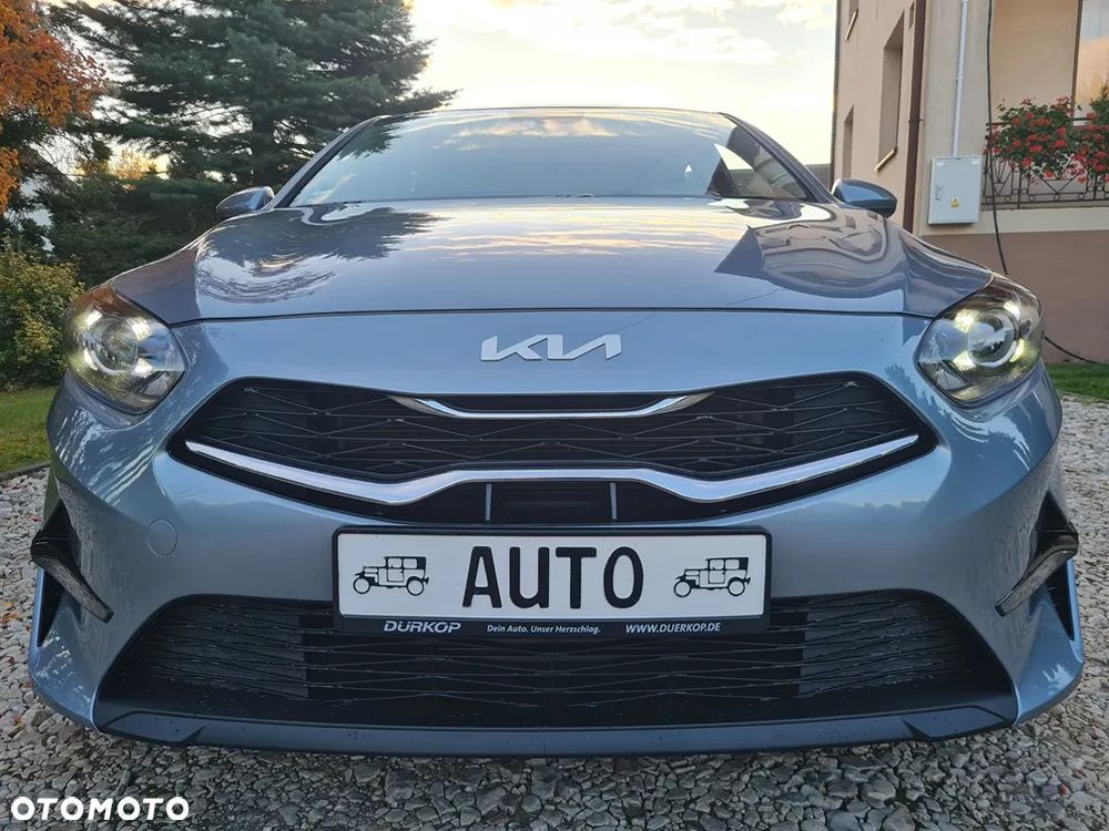 Kia Ceed 1.5 T-GDI Business Line - 11