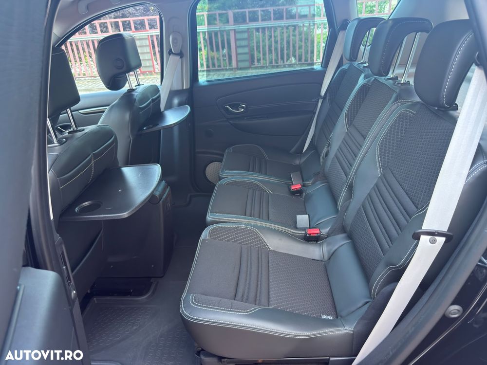 Renault Scenic - 15