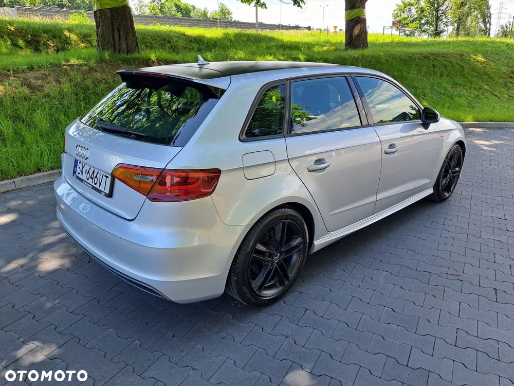 Audi A3 Sportback 1.6 TDI DPF S line Sportpaket - 39