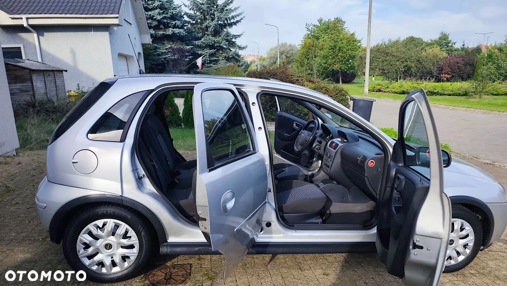Opel Corsa 1.2 16V Essentia EasyTronic - 26