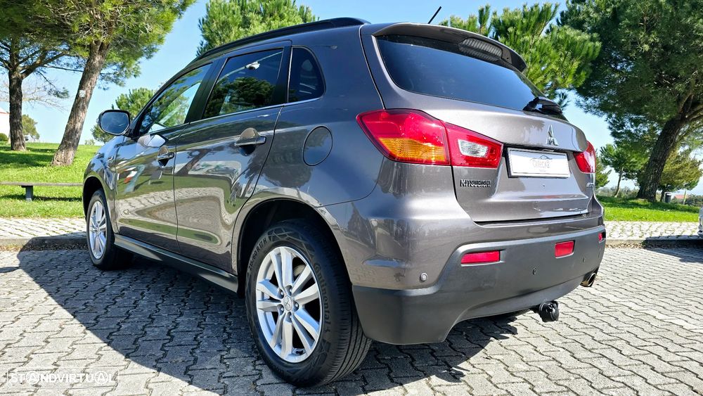 Mitsubishi ASX 1.8 DI-D Instyle - 12