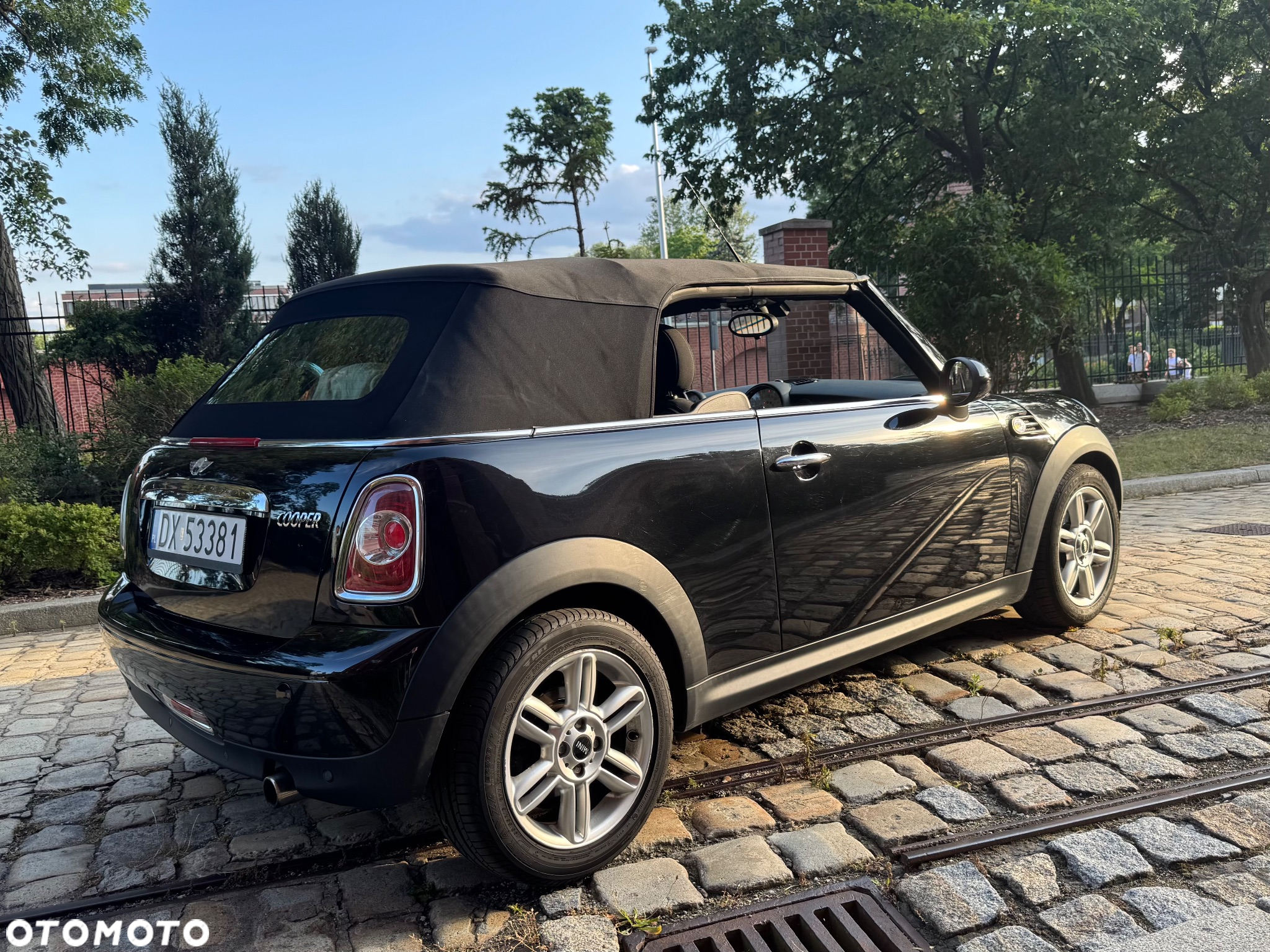 MINI Cooper Cabrio - 28