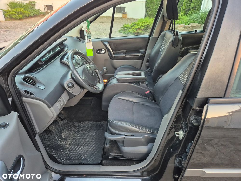 Renault Scenic 1.6 16V Authentique - 7