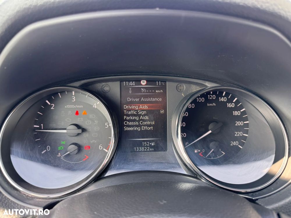 Nissan Qashqai 1.5 DCI Start/Stop Acenta - 24