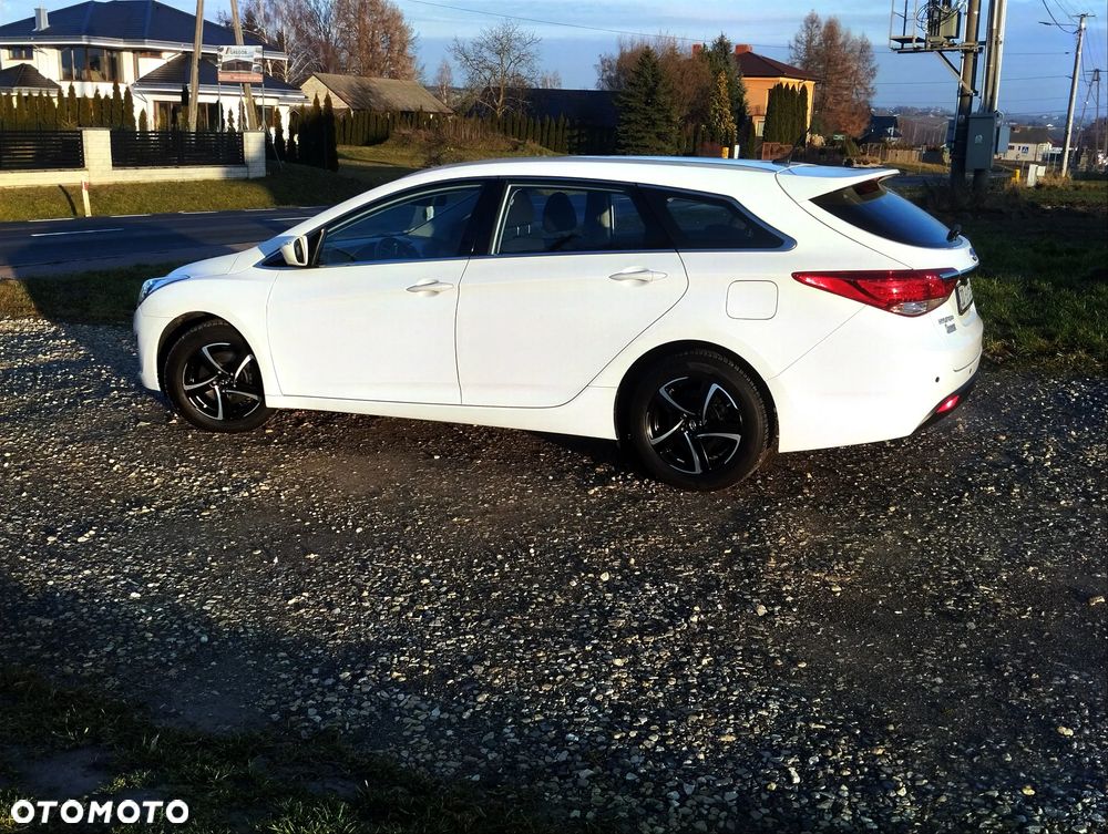 Hyundai i40 i40cw 1.6 Fifa World Cup Edition - 24