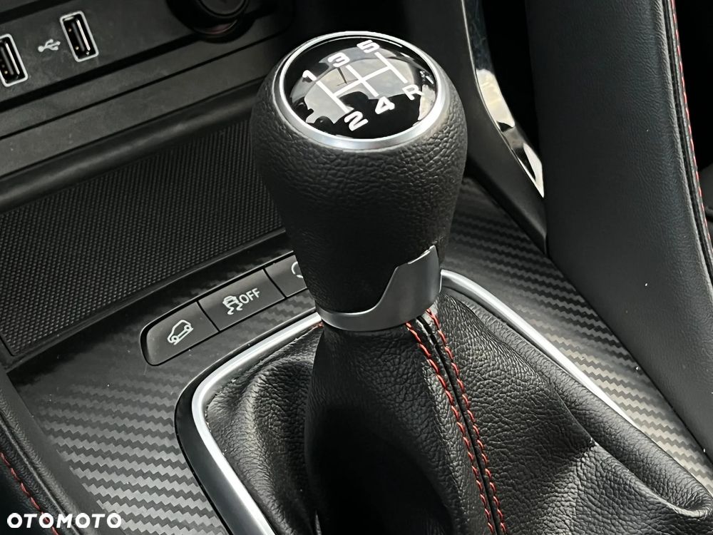 MG ZS 1.5 VTi-Tech Exclusive - 25