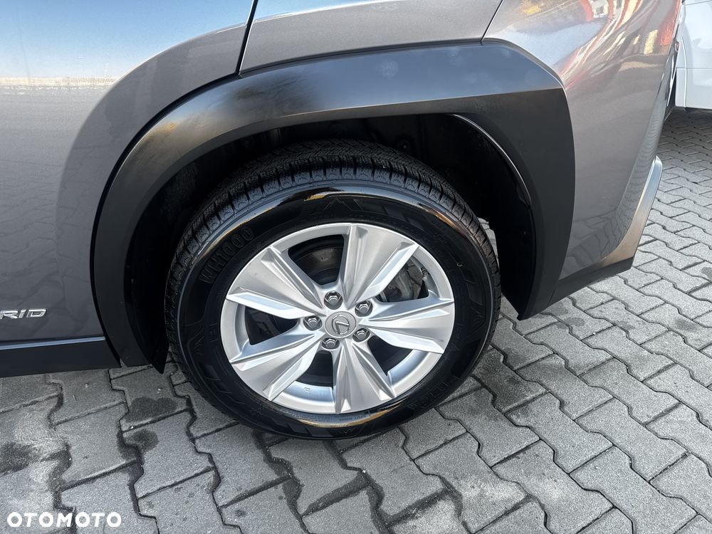 Lexus UX 250h Elegance 2WD - 29