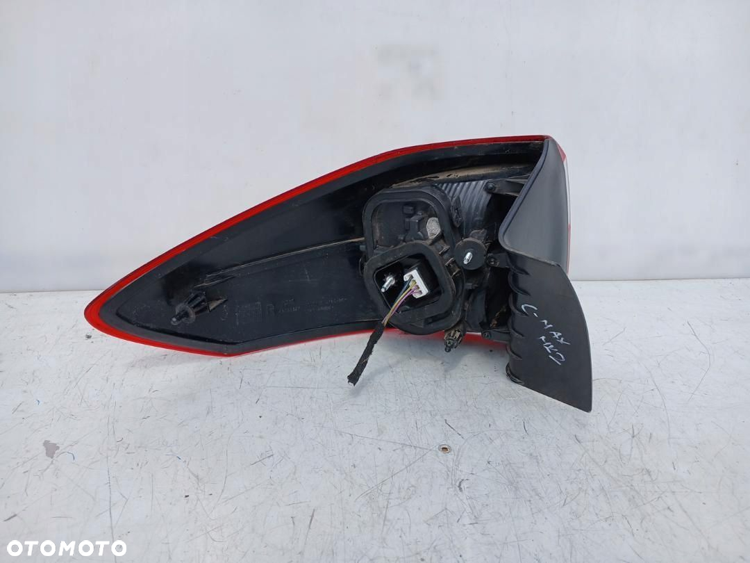 LAMPA TYŁ TYLNA PRAWA FORD C-MAX MK2 10-14r. AM5113404BE - 2