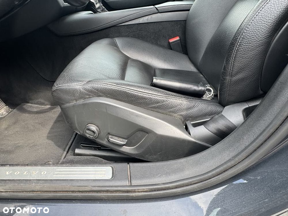 Volvo V90 D4 SCR Momentum Pro - 6