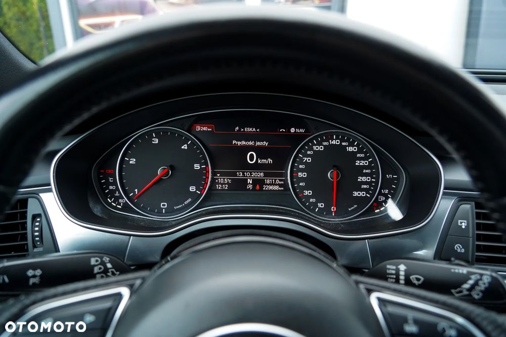 Audi A6 Avant - 32