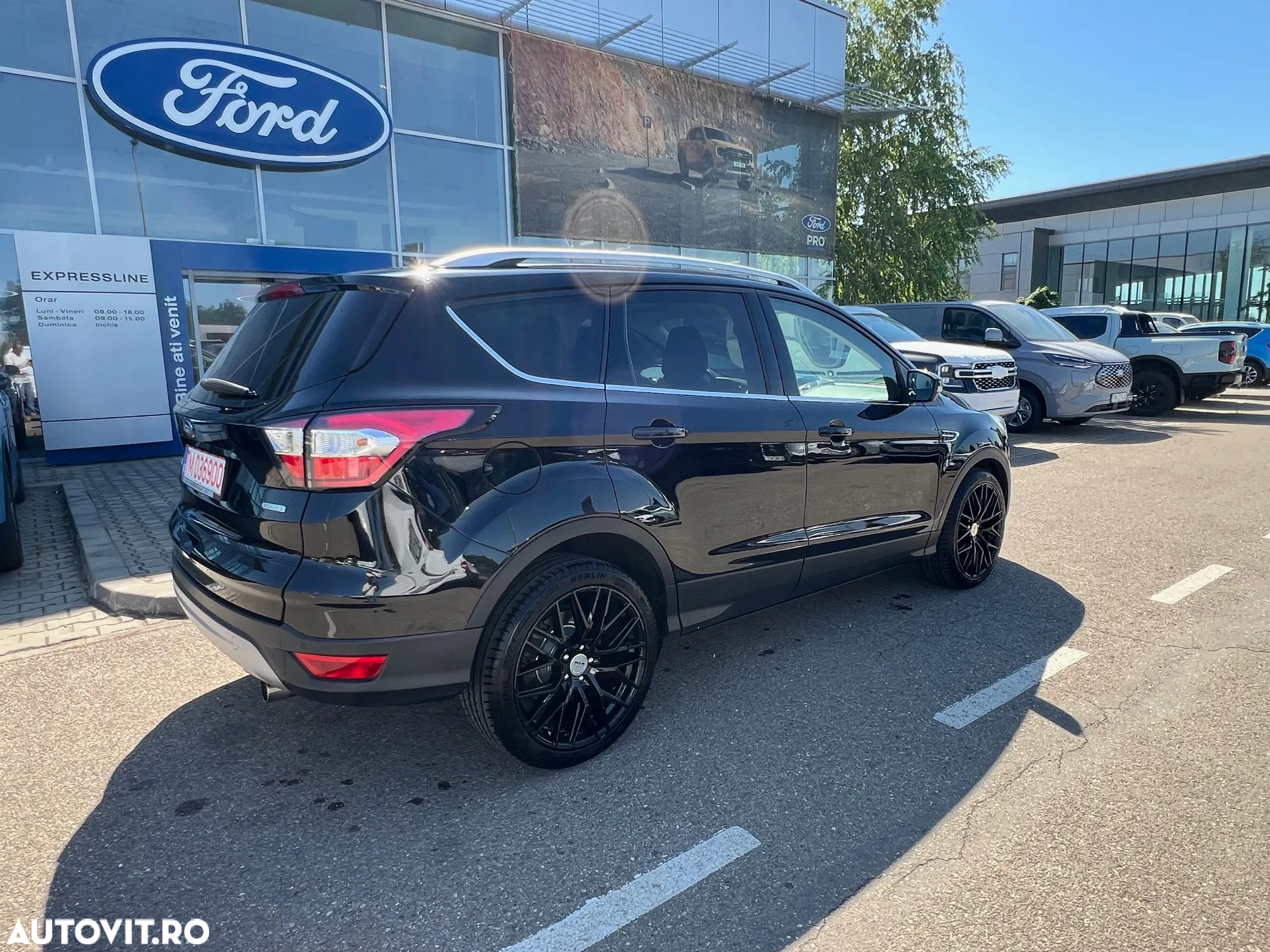 Ford Kuga - 2