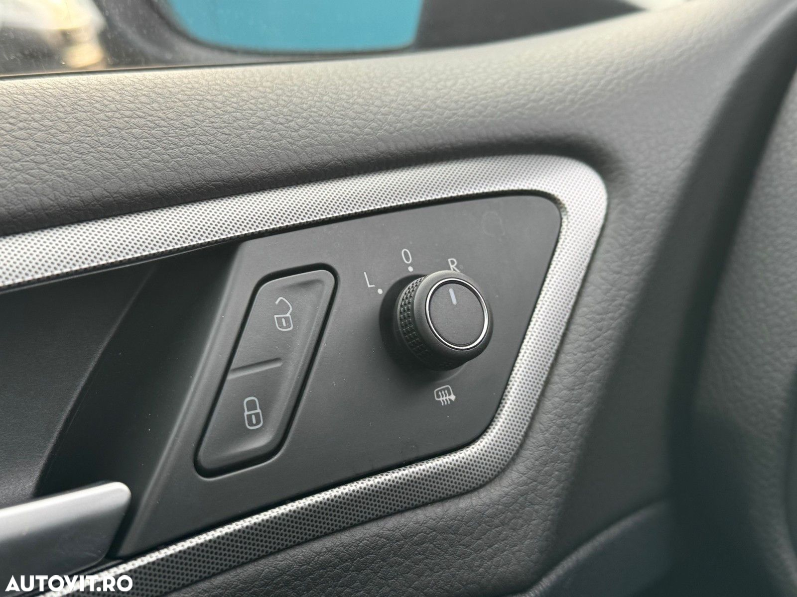 Volkswagen Golf - 9