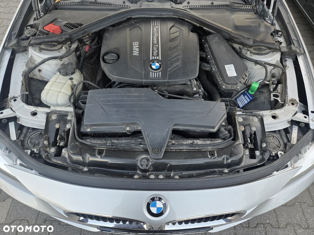 BMW Seria 3 320d - 37