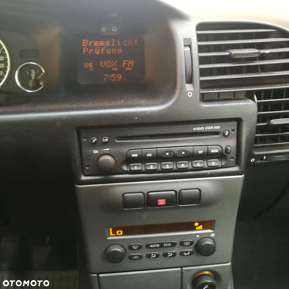 Opel Zafira 1.6 16V Elegance - 5
