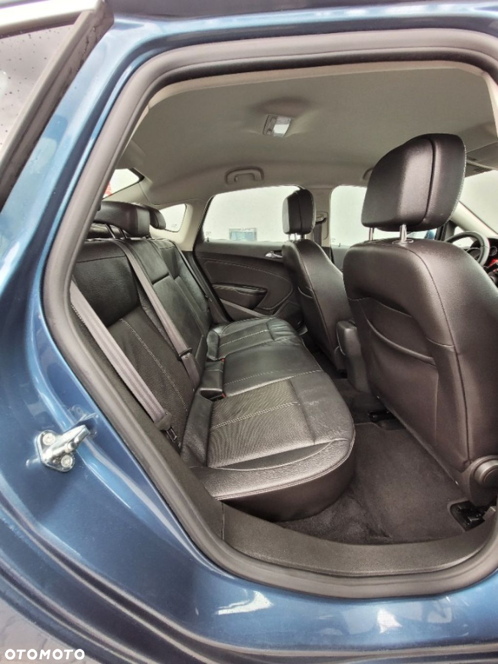 Opel Astra 1.4 Turbo Exklusiv - 17
