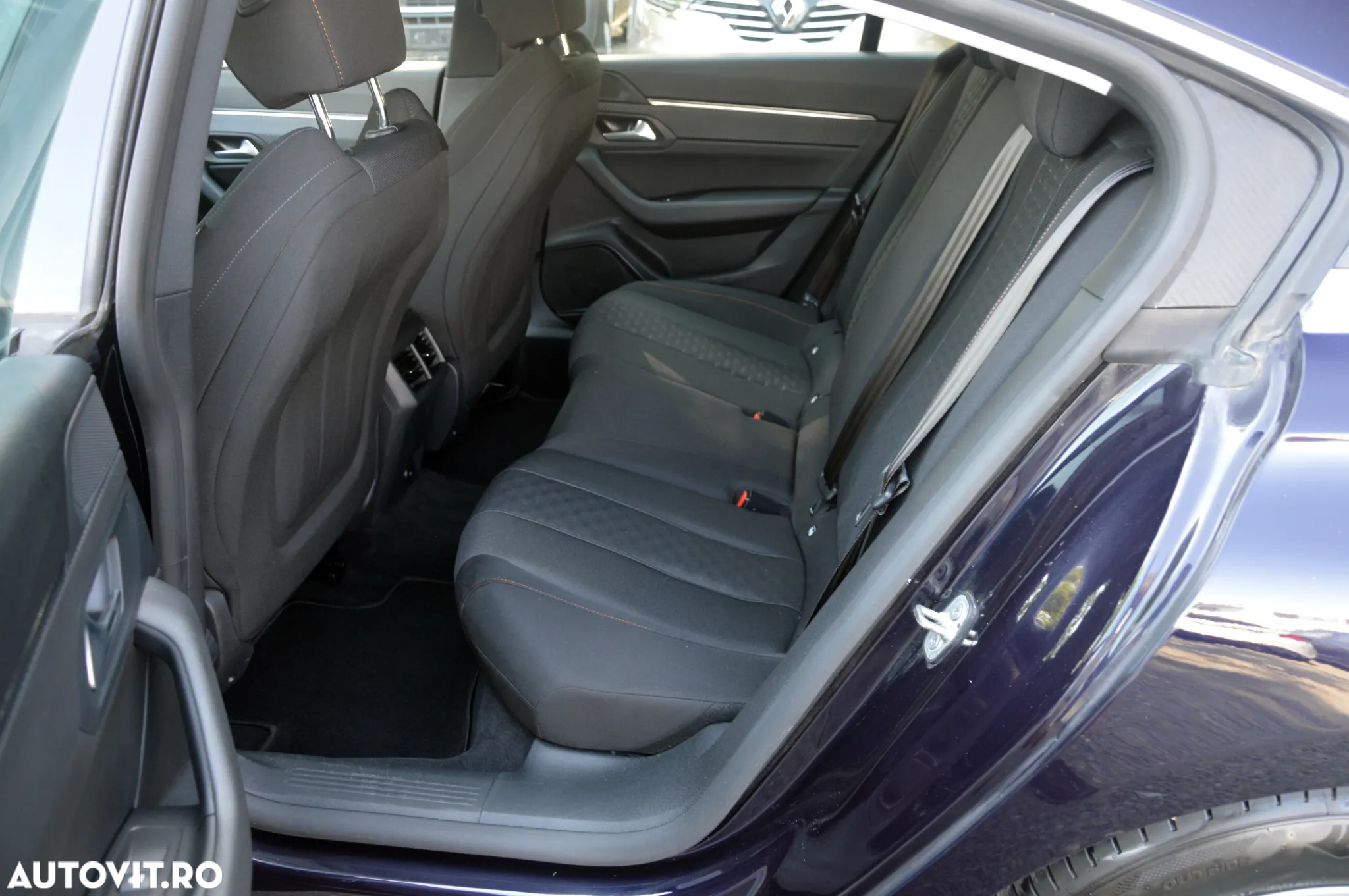 Peugeot 508 1.2L PureTech 130 S&S EAT8 Allure - 24