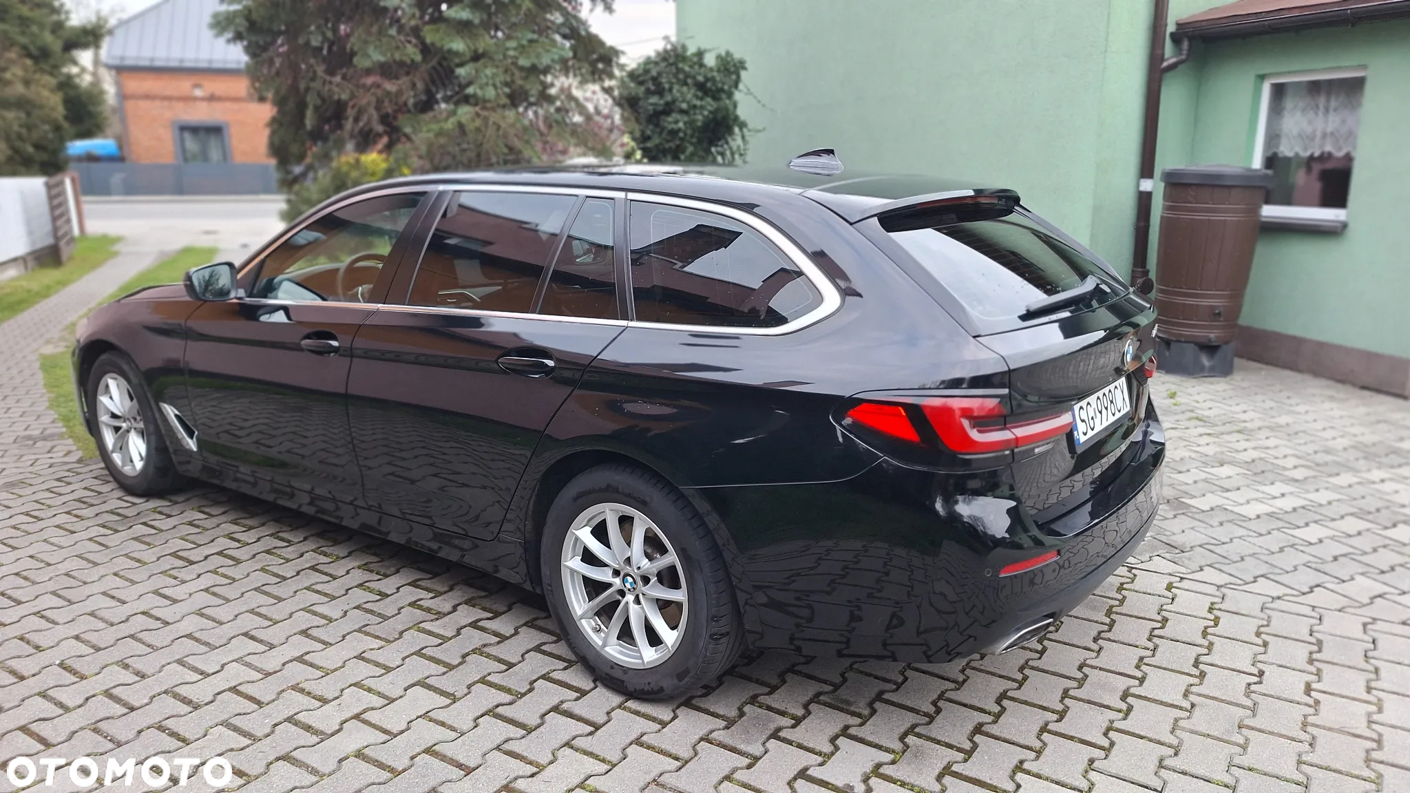 BMW Seria 5 520i Touring Luxury Line - 6